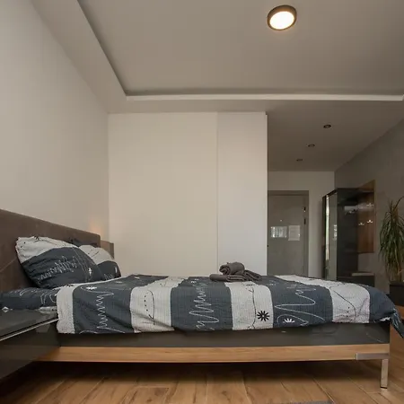 Maja Lejlighed Subotica