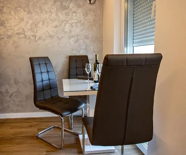 Διαμέρισμα Maja *